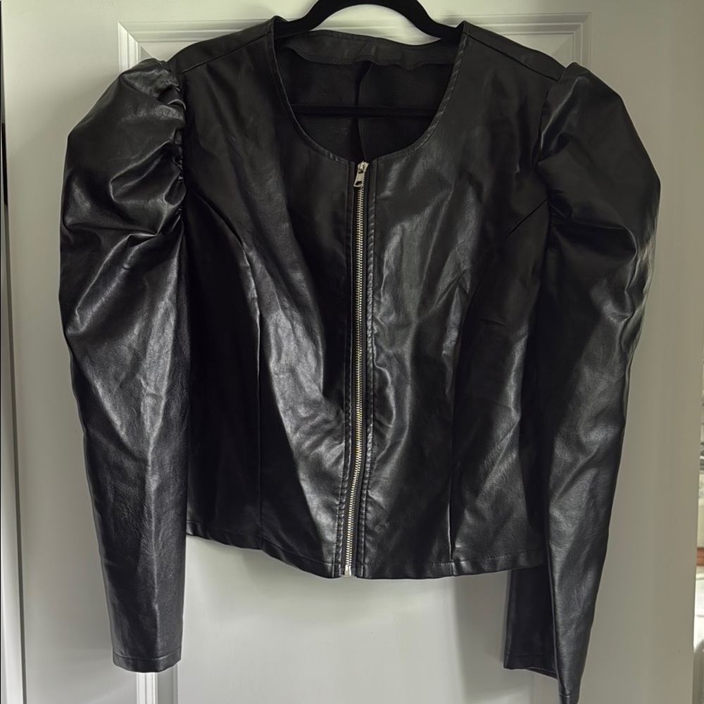 SHEIN Black Faux Leather Jacket